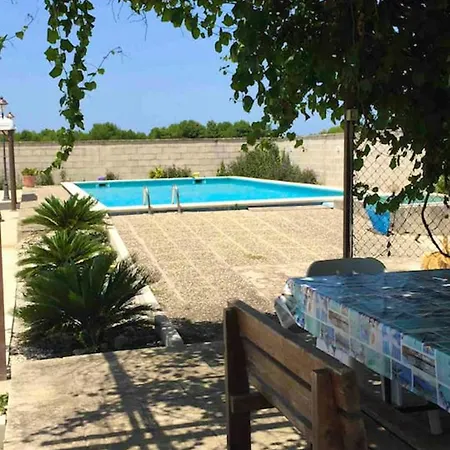 3 Bedrooms House With Private Pool And Terrace At Provincia Di Lecce Nyaraló *