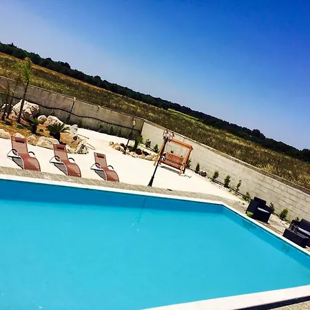3 Bedrooms House With Private Pool And Terrace At Provincia Di Lecce Prázdninový dům *